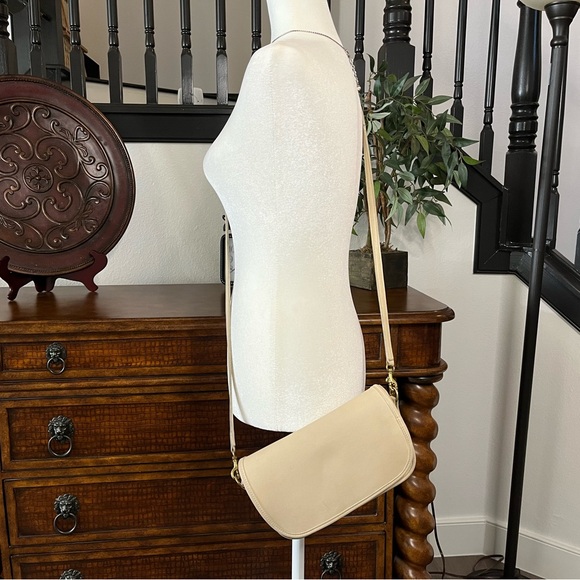 VINTAGE COACH RITCHIE BAG, BONE No. 9937 - Picture 15 of 16